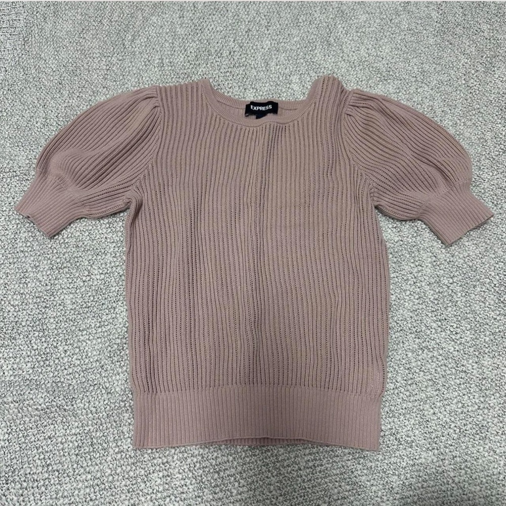 pink express sweater. size XS. never worn.